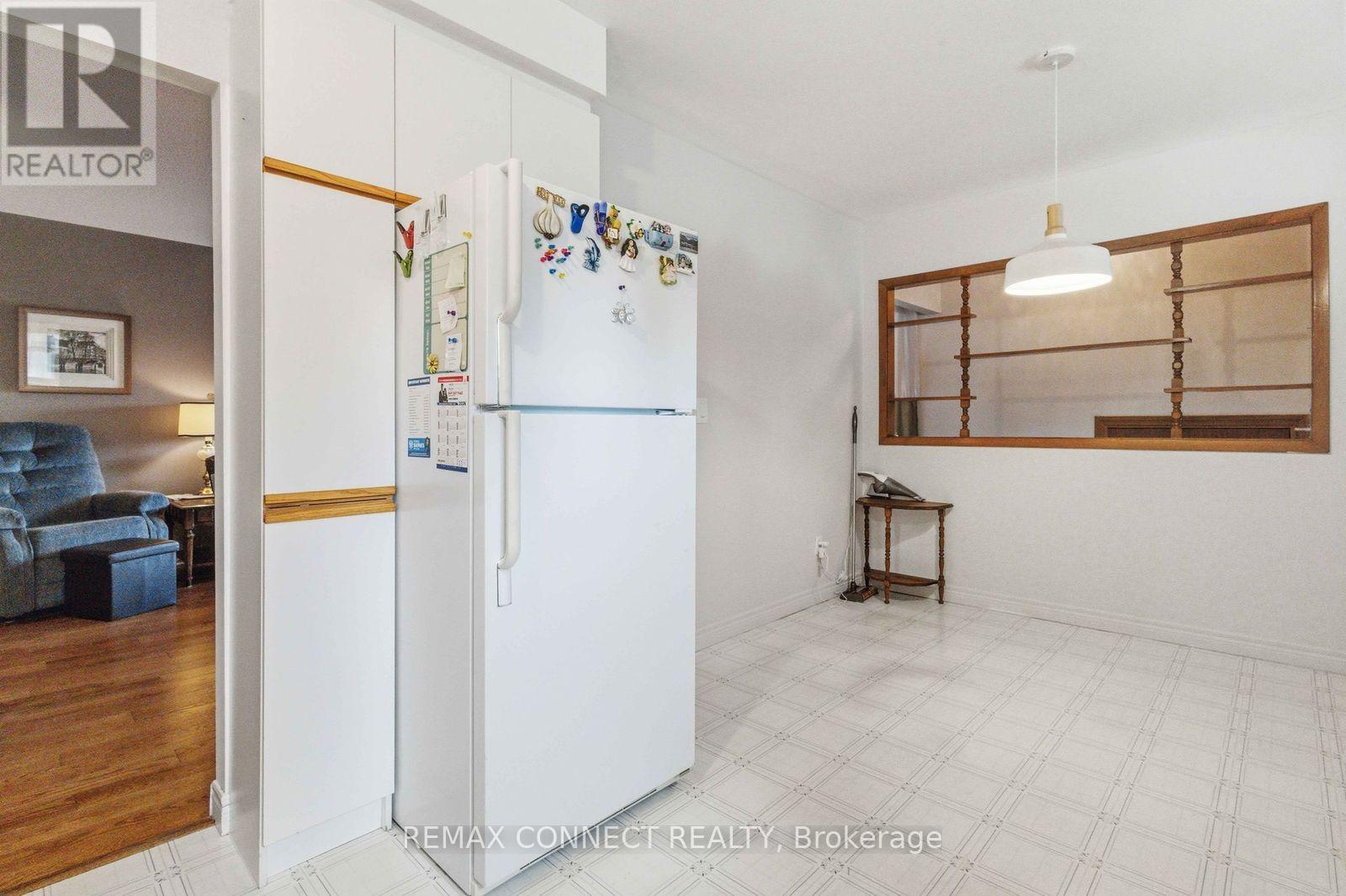 22 Turnbull Road, Ajax, Ontario  L1S 2X2 - Photo 11 - E13002068