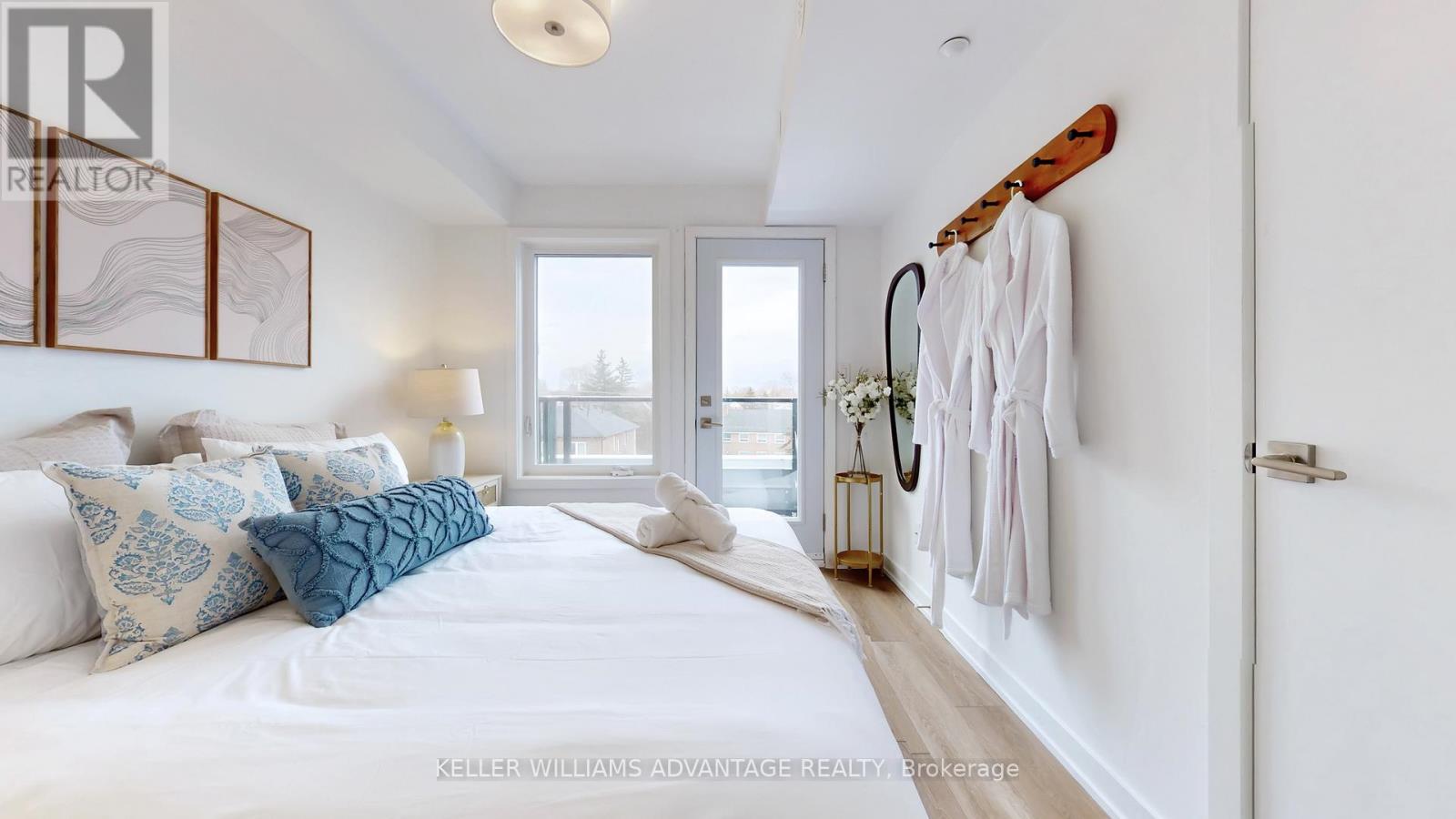 2 - 1479 O'connor Drive, Toronto, Ontario  M4B 2V5 - Photo 22 - E13002102