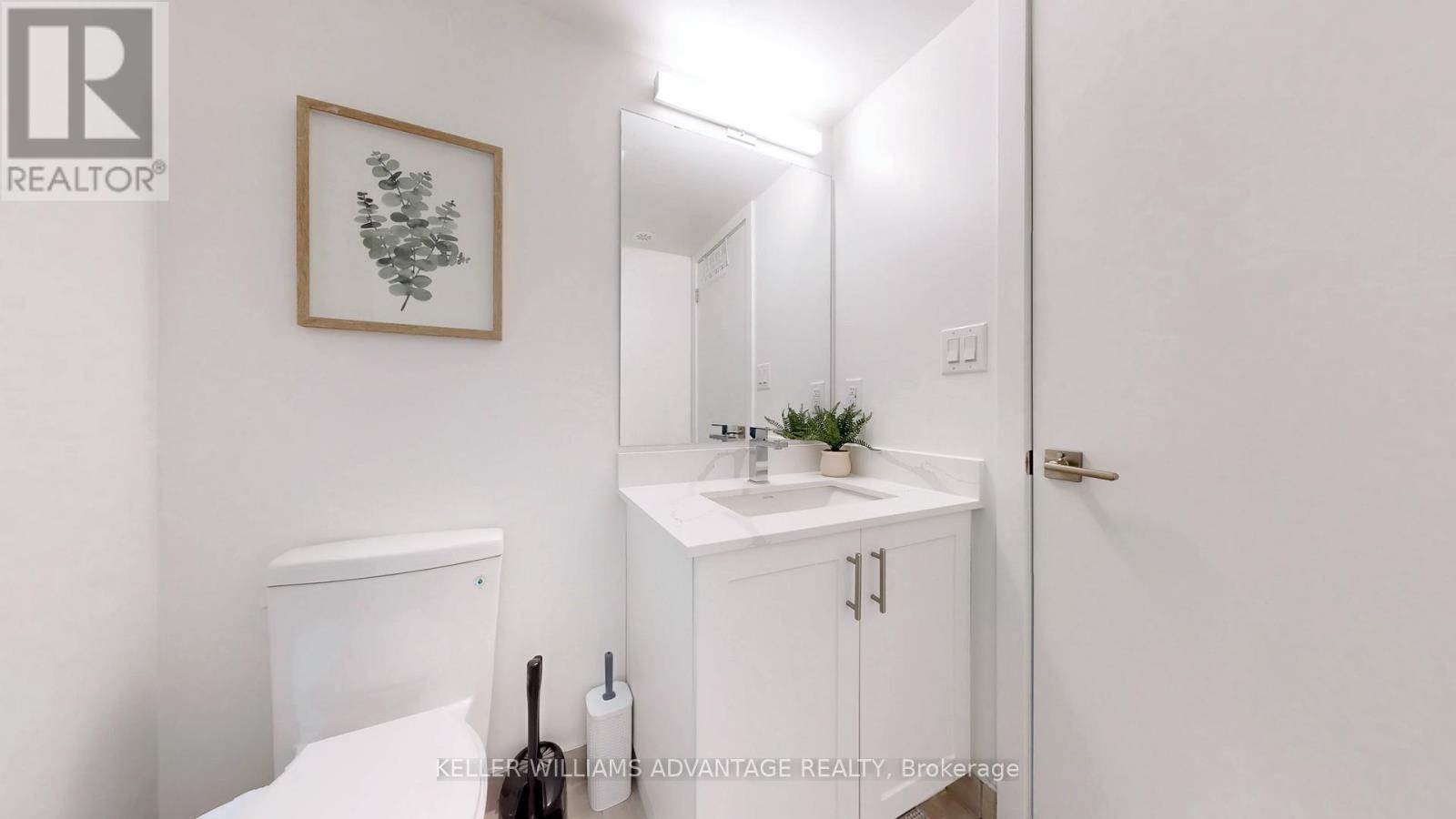 2 - 1479 O'connor Drive, Toronto, Ontario  M4B 2V5 - Photo 26 - E13002102