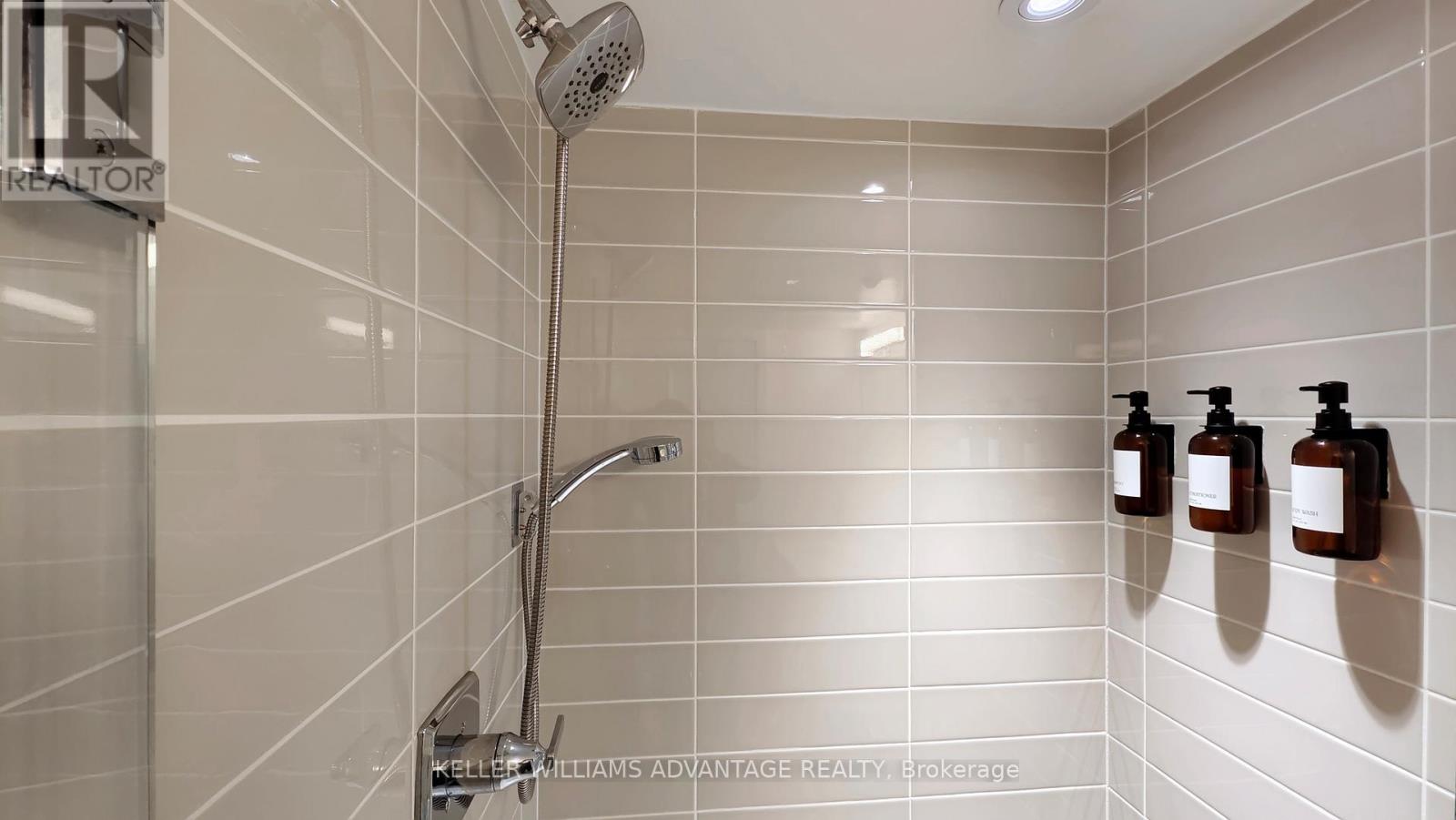 2 - 1479 O'connor Drive, Toronto, Ontario  M4B 2V5 - Photo 28 - E13002102