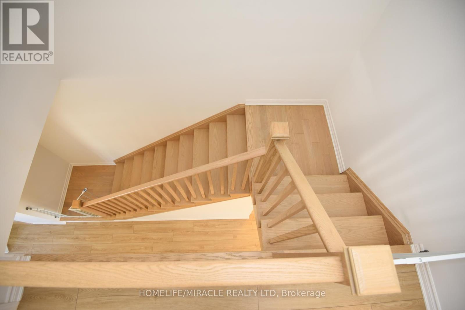 3220 Brigadier Avenue, Pickering, Ontario  L1X 0N4 - Photo 14 - E13002140