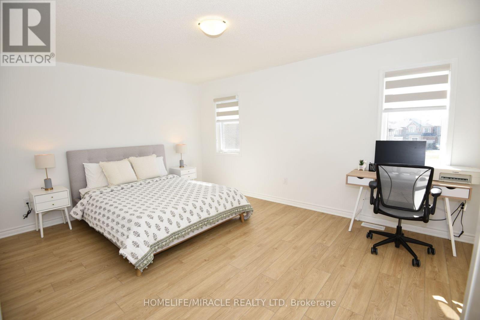 3220 Brigadier Avenue, Pickering, Ontario  L1X 0N4 - Photo 15 - E13002140