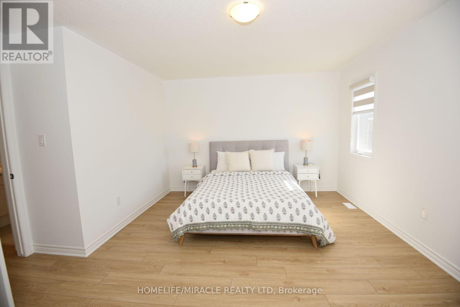 3220 Brigadier Avenue, Pickering, Ontario  L1X 0N4 - Photo 16 - E13002140