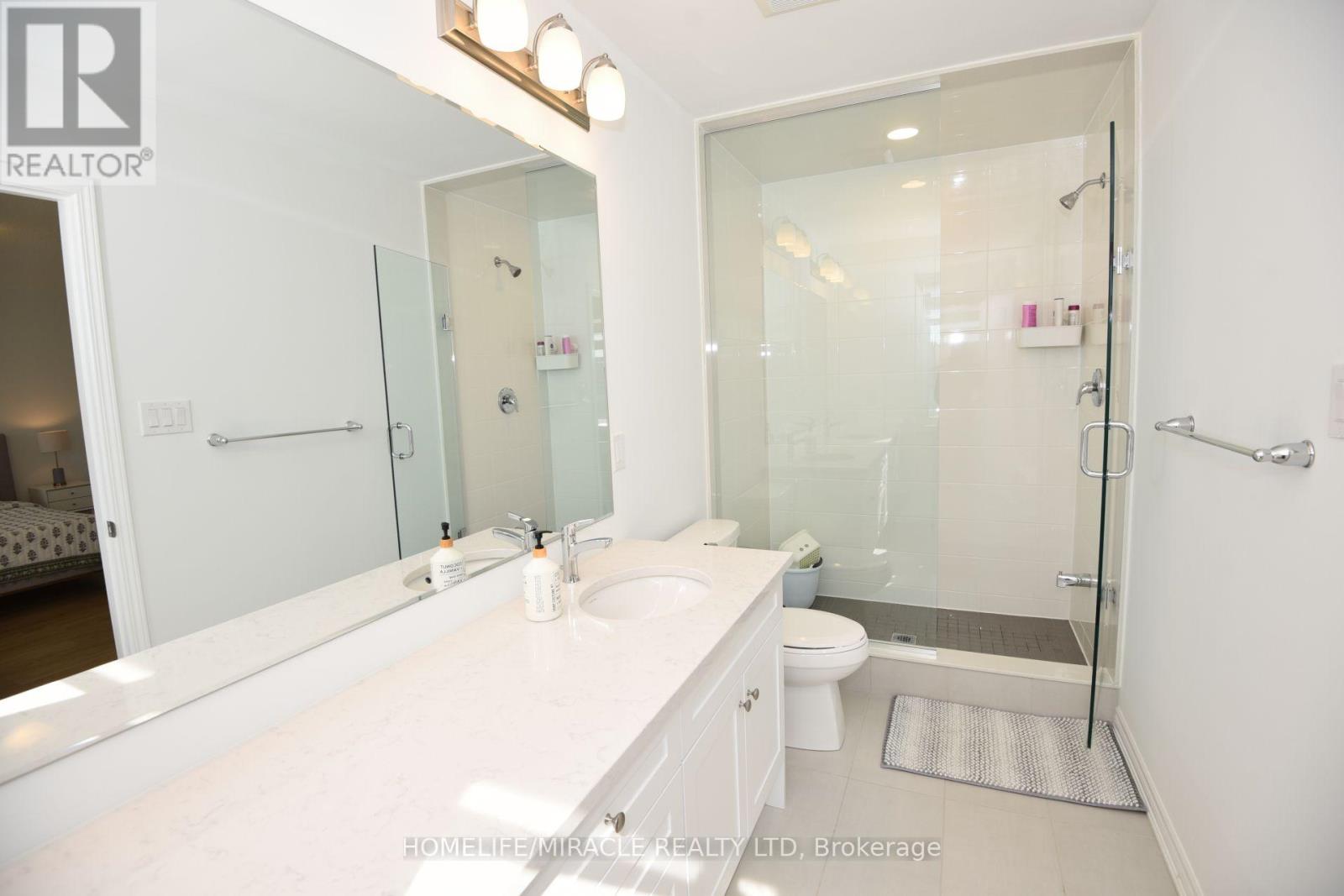 3220 Brigadier Avenue, Pickering, Ontario  L1X 0N4 - Photo 20 - E13002140