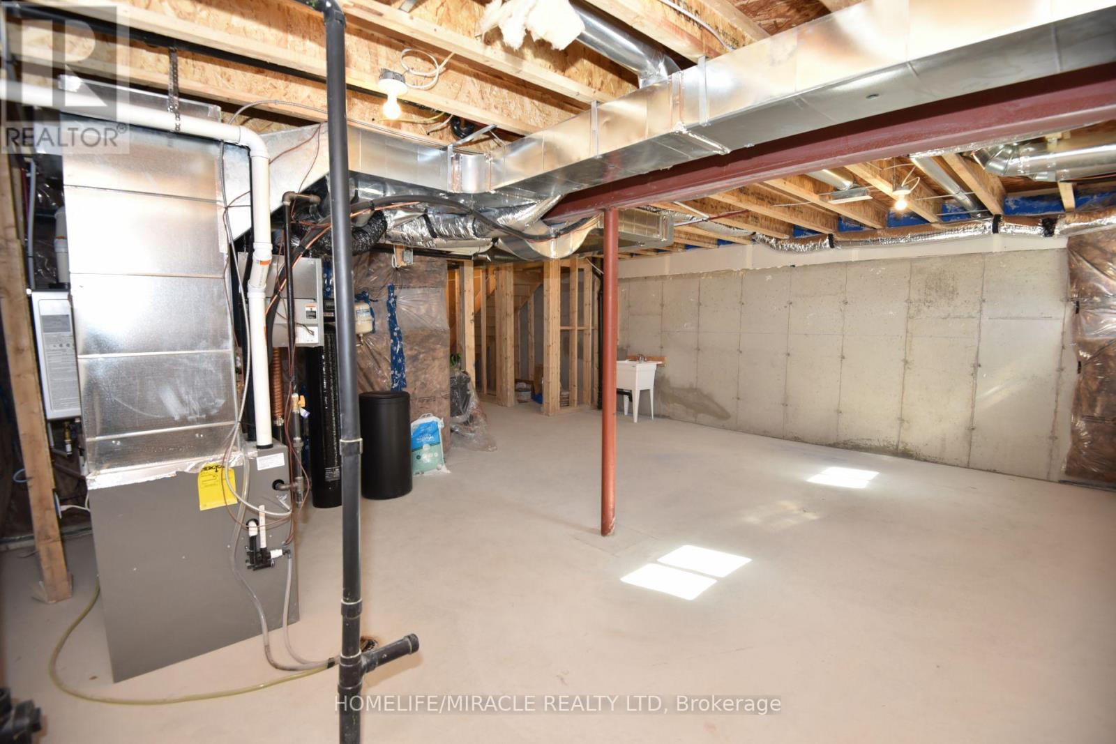 3220 Brigadier Avenue, Pickering, Ontario  L1X 0N4 - Photo 31 - E13002140