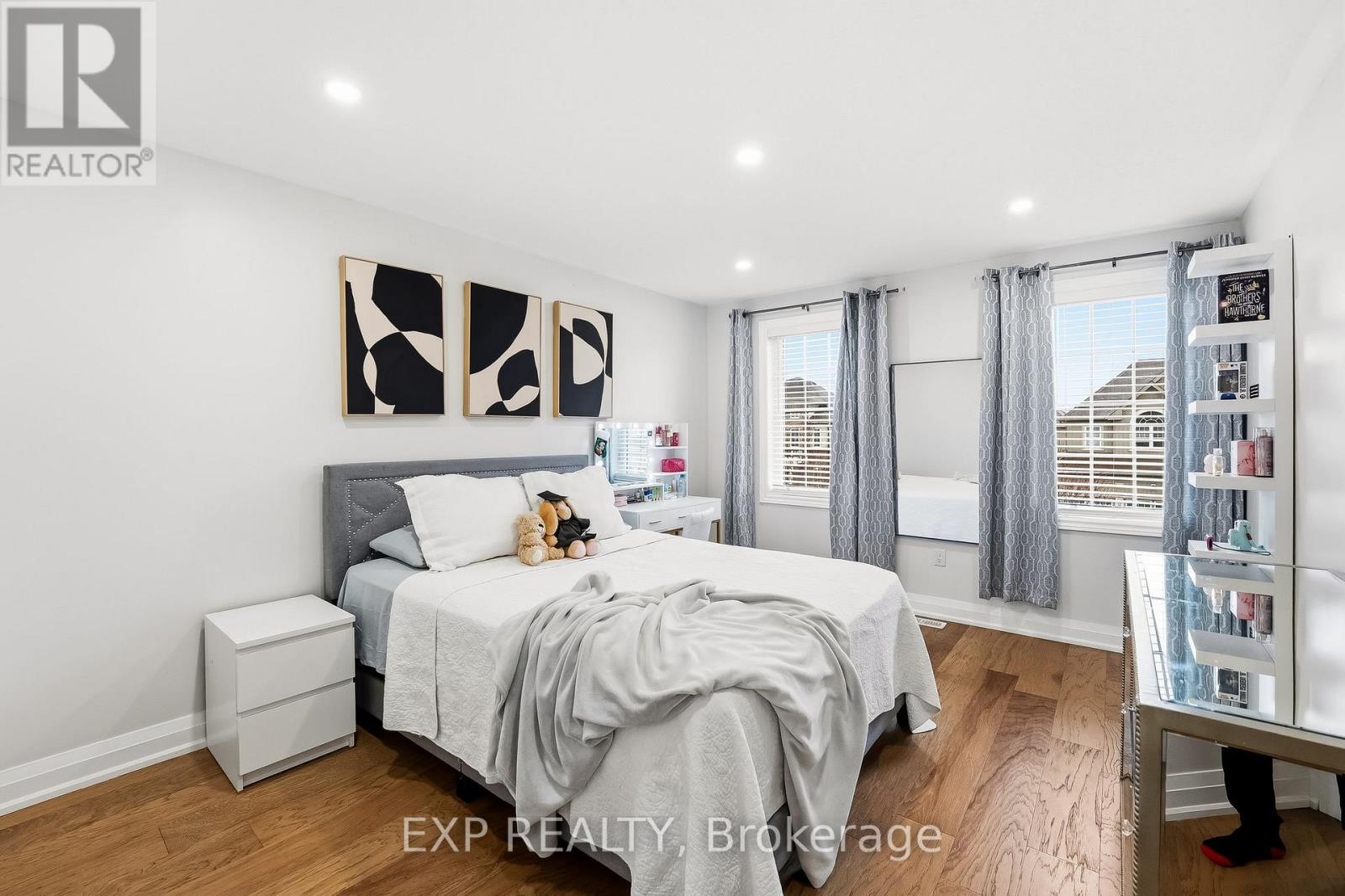 18 Henry Smith Avenue, Clarington, Ontario  L1C 0W2 - Photo 37 - E13002174