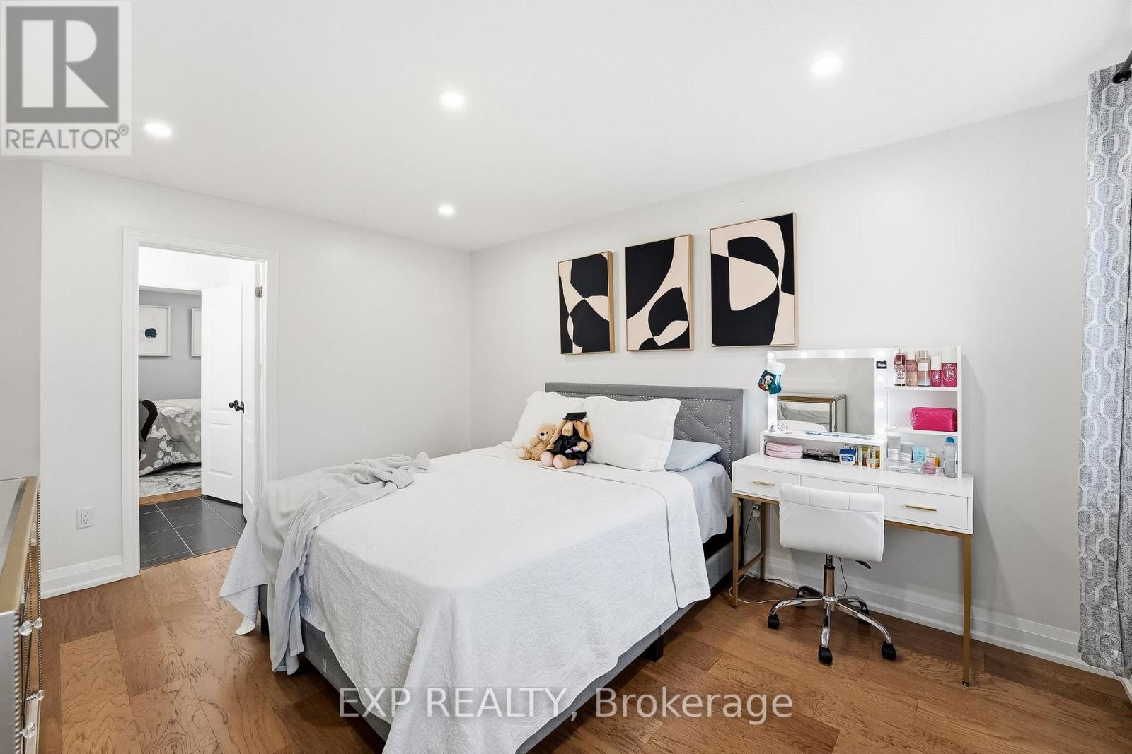 18 Henry Smith Avenue, Clarington, Ontario  L1C 0W2 - Photo 38 - E13002174