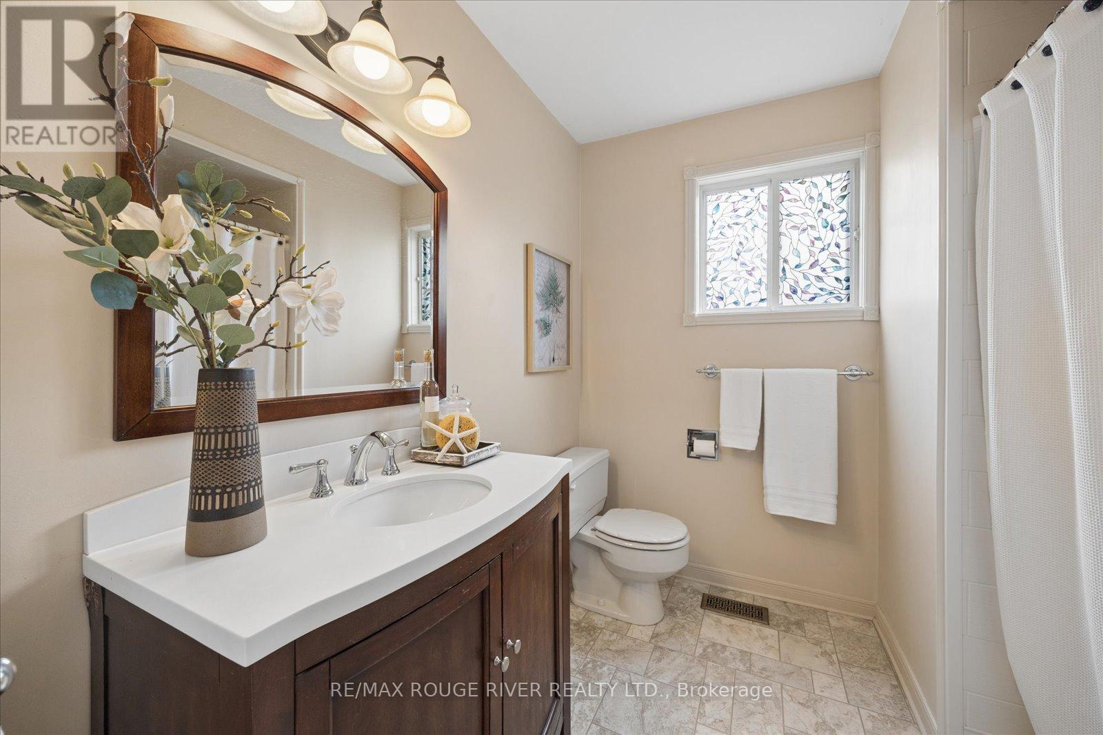 502 Broadgreen Street, Pickering, Ontario  L1W 3J6 - Photo 22 - E13002232