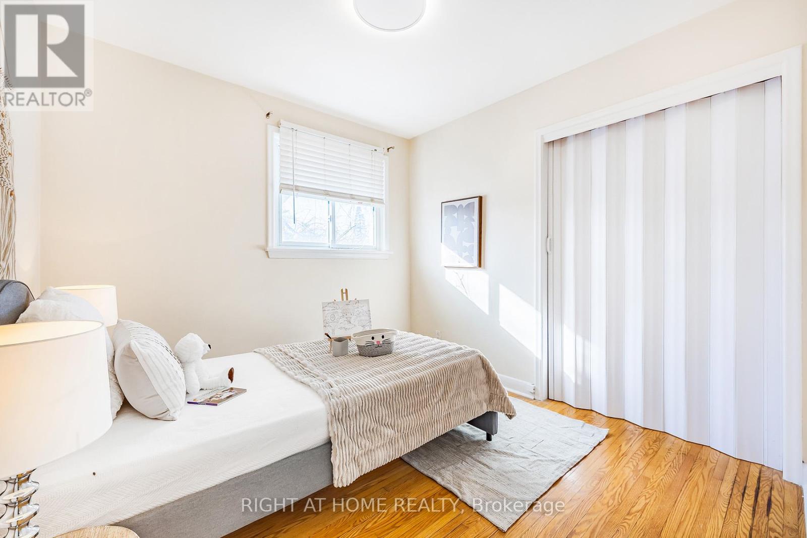 25 Hiley Avenue, Ajax, Ontario  L1S 6H3 - Photo 20 - E13002238