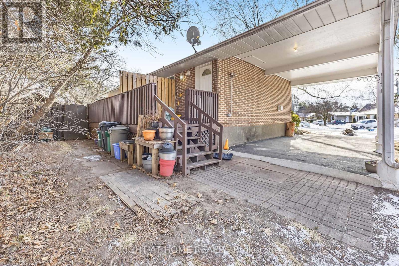 25 Hiley Avenue, Ajax, Ontario  L1S 6H3 - Photo 34 - E13002238