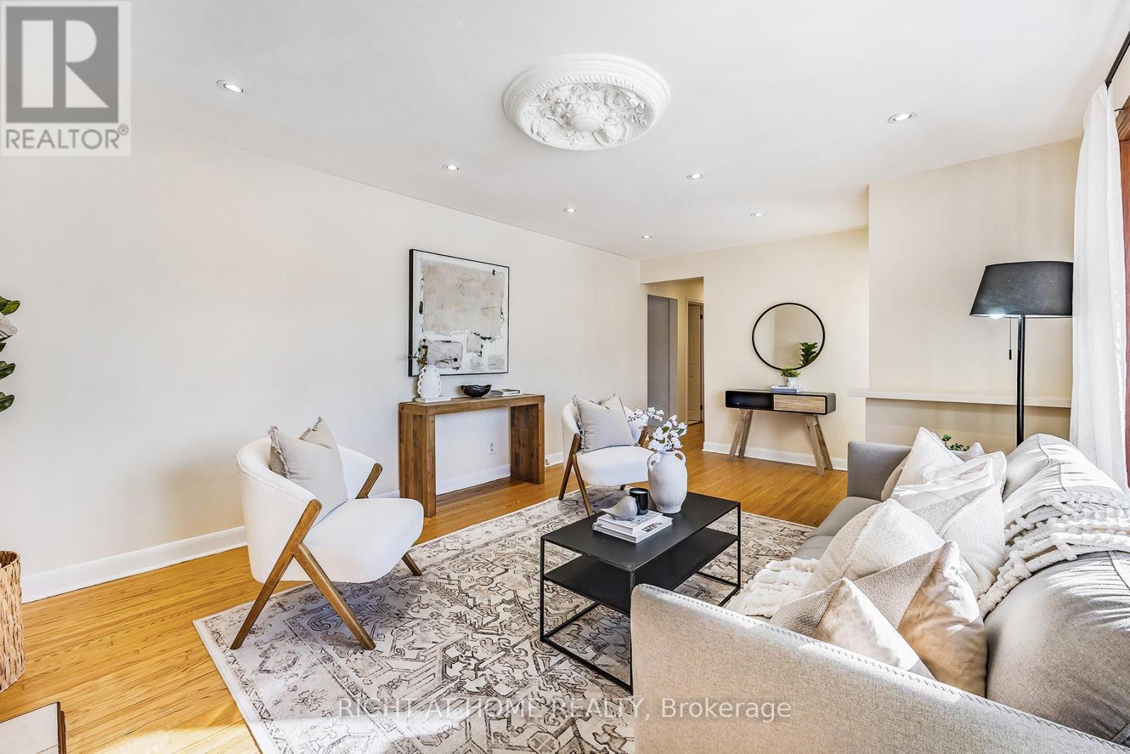 25 Hiley Avenue, Ajax, Ontario  L1S 6H3 - Photo 9 - E13002238