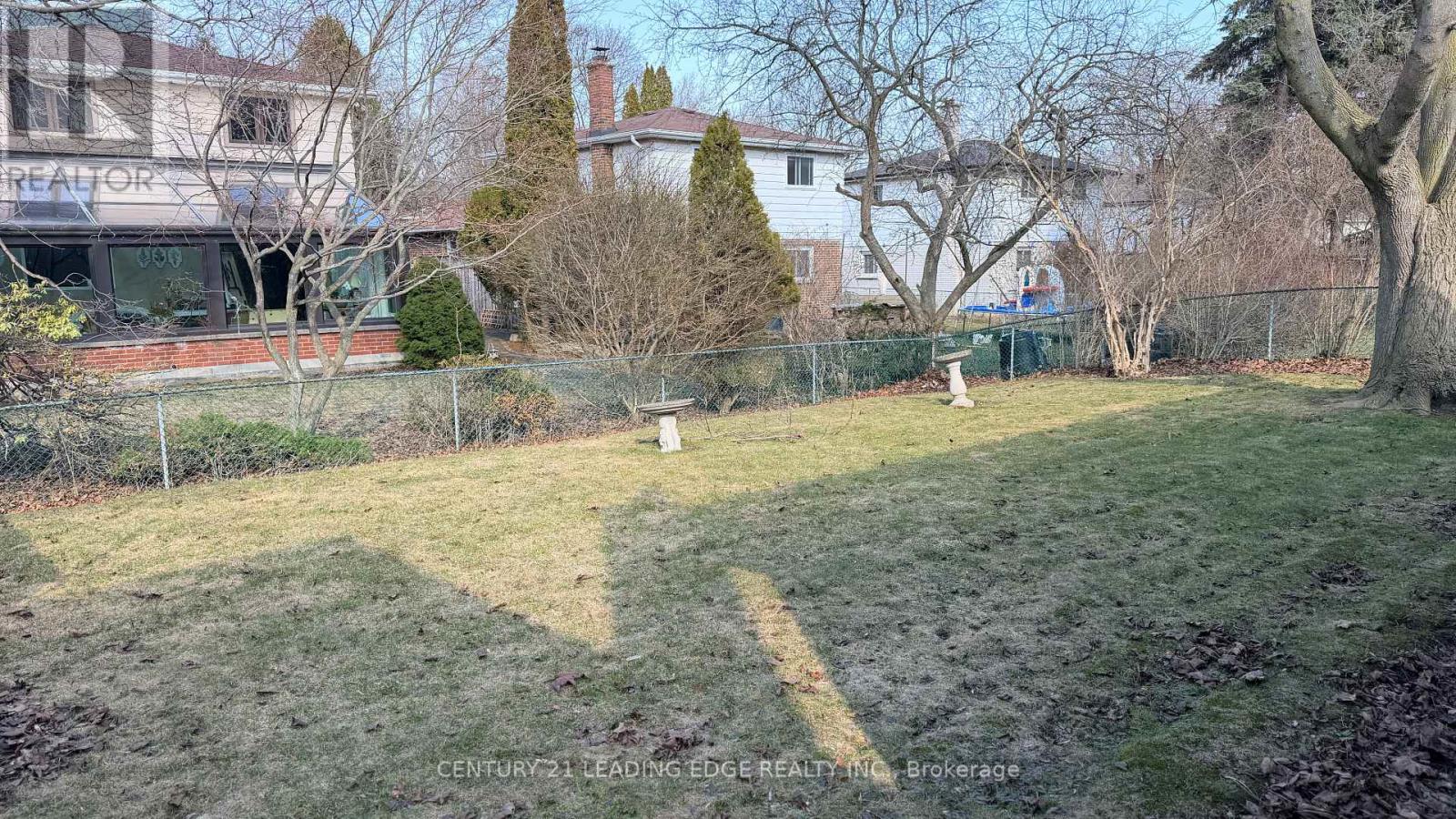 16 Bethley Drive, Toronto, Ontario  M1E 3M7 - Photo 36 - E13002308