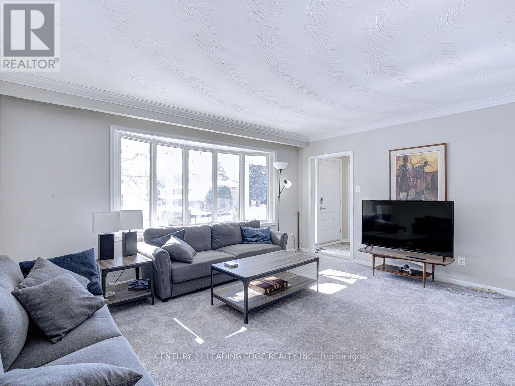 16 Bethley Drive, Toronto, Ontario  M1E 3M7 - Photo 7 - E13002308