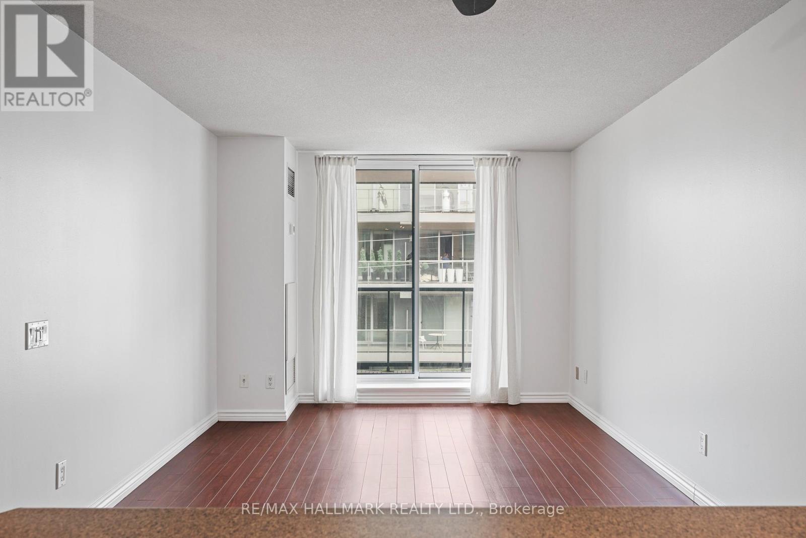 406 - 1863 Queen Street E, Toronto, Ontario  M4L 3Y6 - Photo 15 - E13002318
