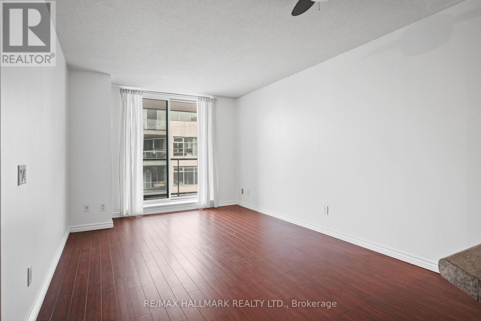 406 - 1863 Queen Street E, Toronto, Ontario  M4L 3Y6 - Photo 17 - E13002318