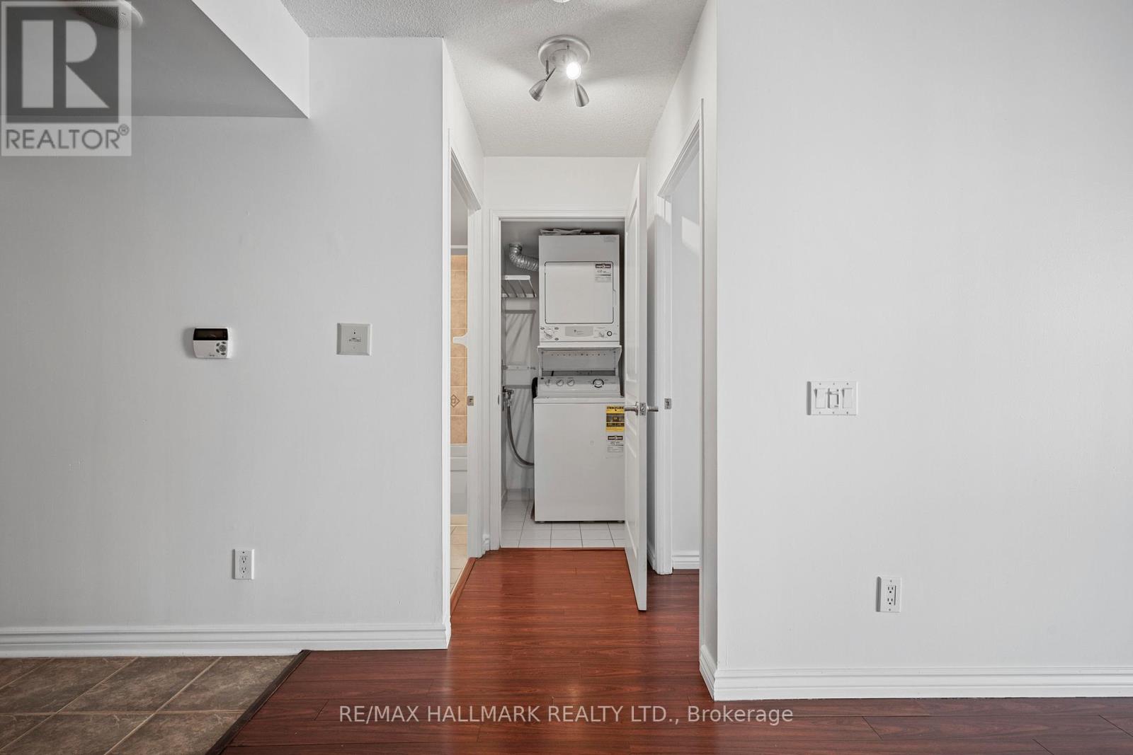 406 - 1863 Queen Street E, Toronto, Ontario  M4L 3Y6 - Photo 19 - E13002318