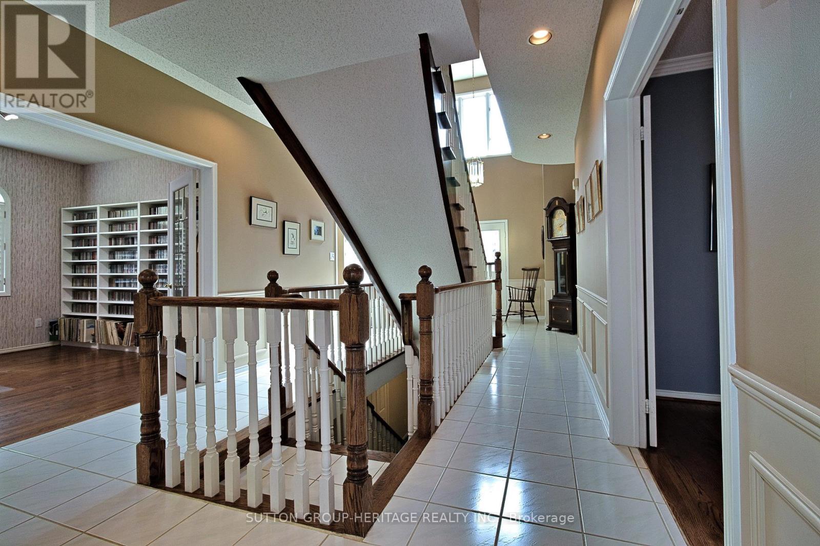 876 Darwin Drive, Pickering, Ontario  L1X 2P8 - Photo 15 - E13002342