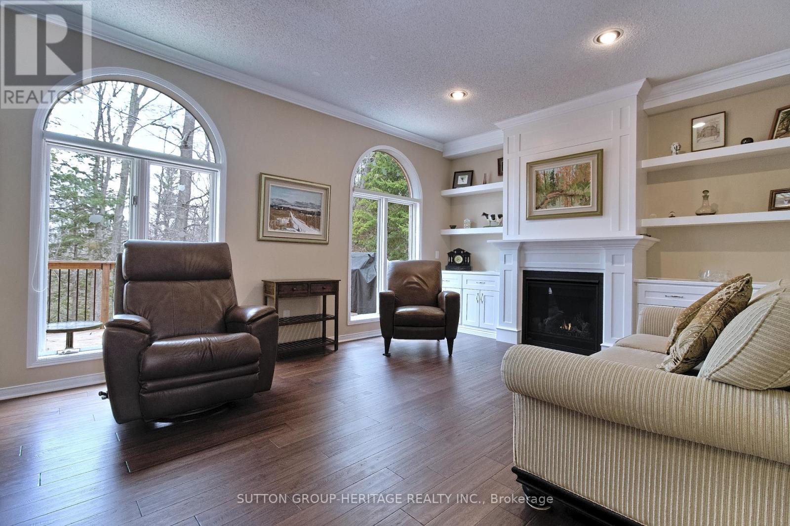 876 Darwin Drive, Pickering, Ontario  L1X 2P8 - Photo 6 - E13002342