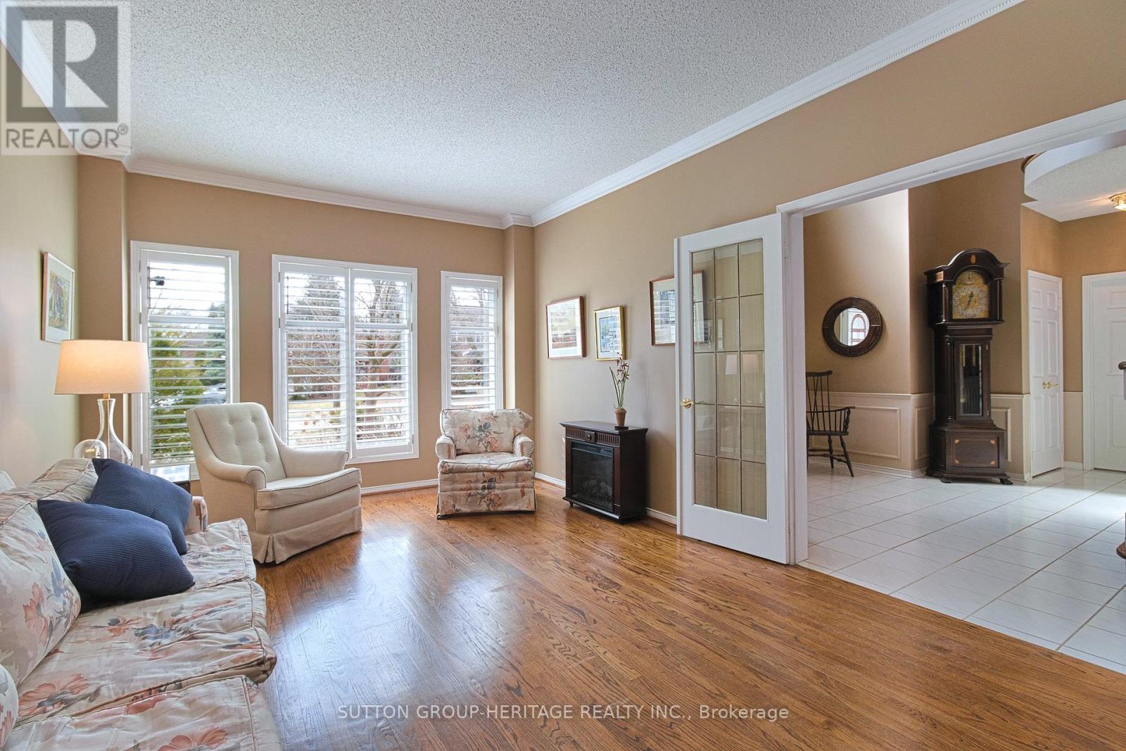 876 Darwin Drive, Pickering, Ontario  L1X 2P8 - Photo 7 - E13002342