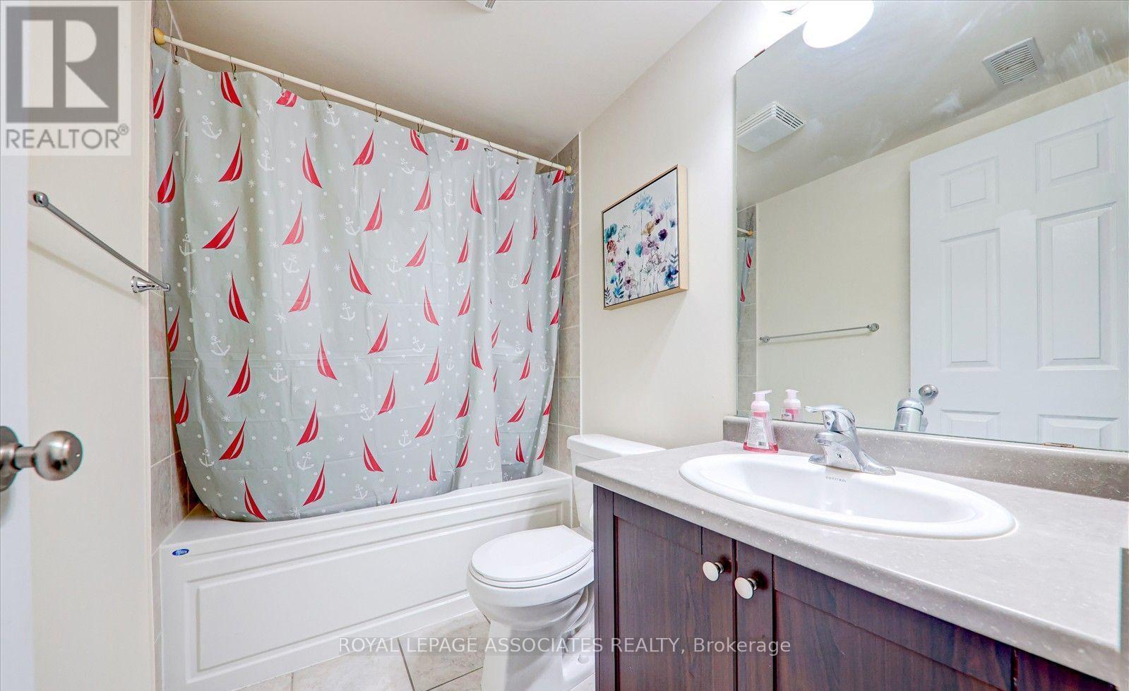 19 Kawneer Terrace, Toronto, Ontario  M1P 0C3 - Photo 18 - E13002222