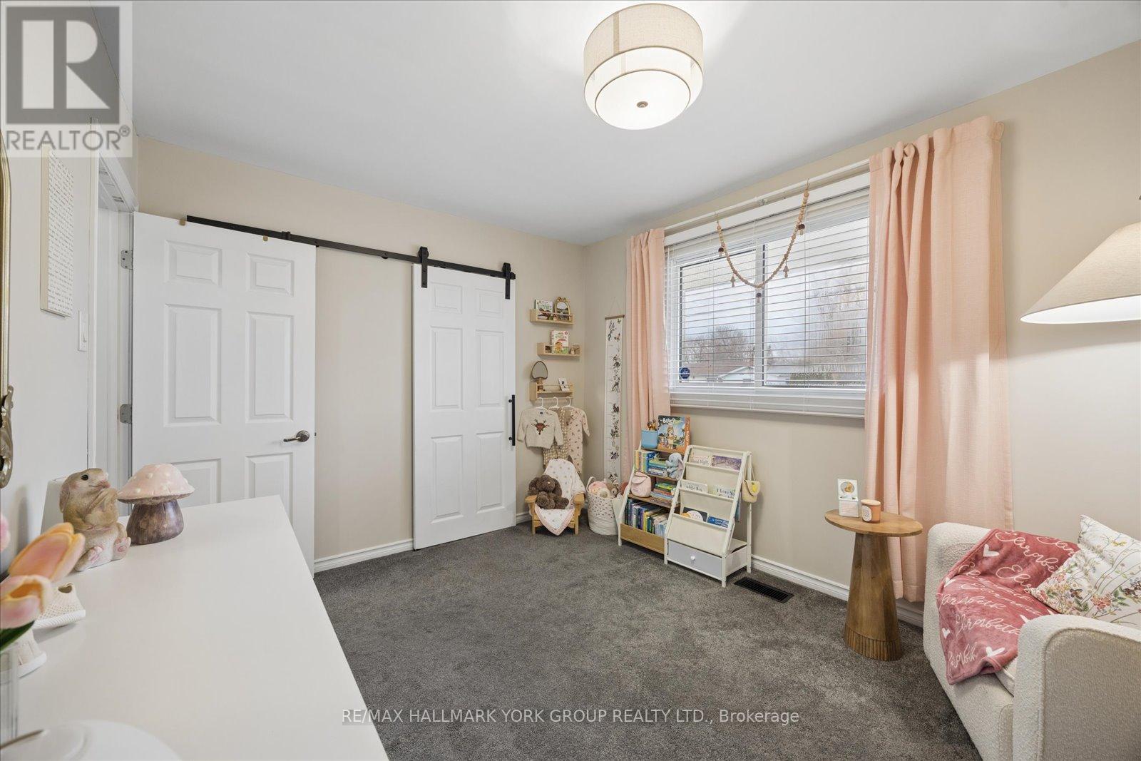 343 Winnifred Drive, Georgina, Ontario  L4P 3B6 - Photo 23 - N13002124