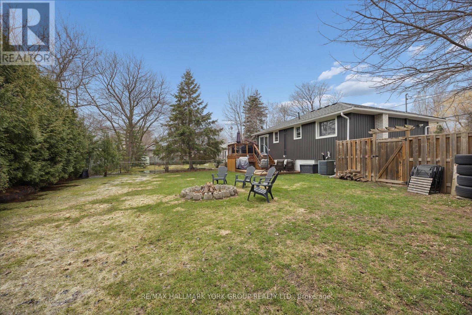 343 Winnifred Drive, Georgina, Ontario  L4P 3B6 - Photo 35 - N13002124