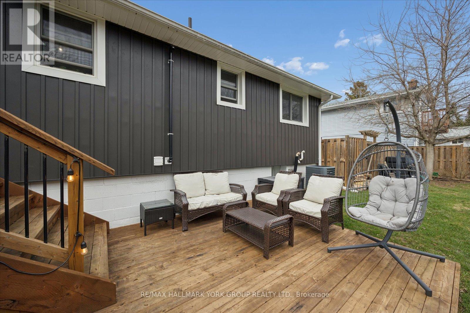 343 Winnifred Drive, Georgina, Ontario  L4P 3B6 - Photo 38 - N13002124