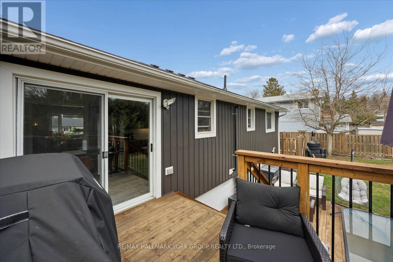 343 Winnifred Drive, Georgina, Ontario  L4P 3B6 - Photo 40 - N13002124