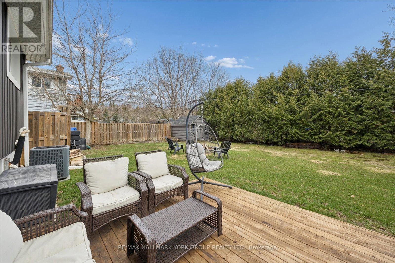 343 Winnifred Drive, Georgina, Ontario  L4P 3B6 - Photo 41 - N13002124