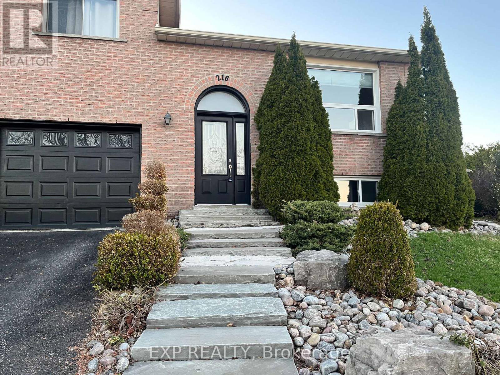 216 COLBORNE STREET NE, Bradford West Gwillimbury, Ontario