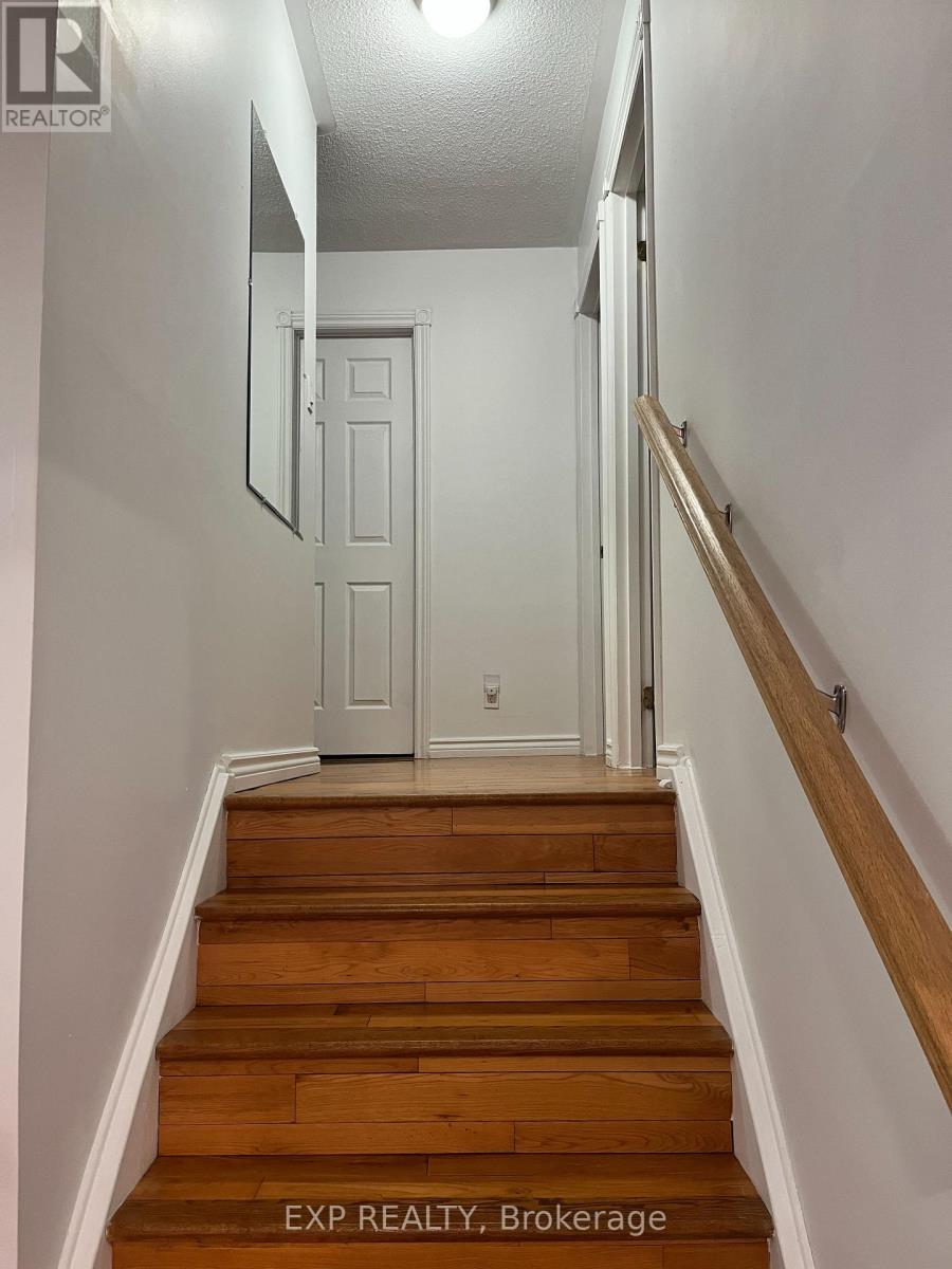 216 Colborne Street Ne, Bradford West Gwillimbury, Ontario  L3Z 2R5 - Photo 15 - N13002142