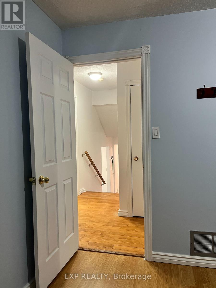 216 Colborne Street Ne, Bradford West Gwillimbury, Ontario  L3Z 2R5 - Photo 27 - N13002142