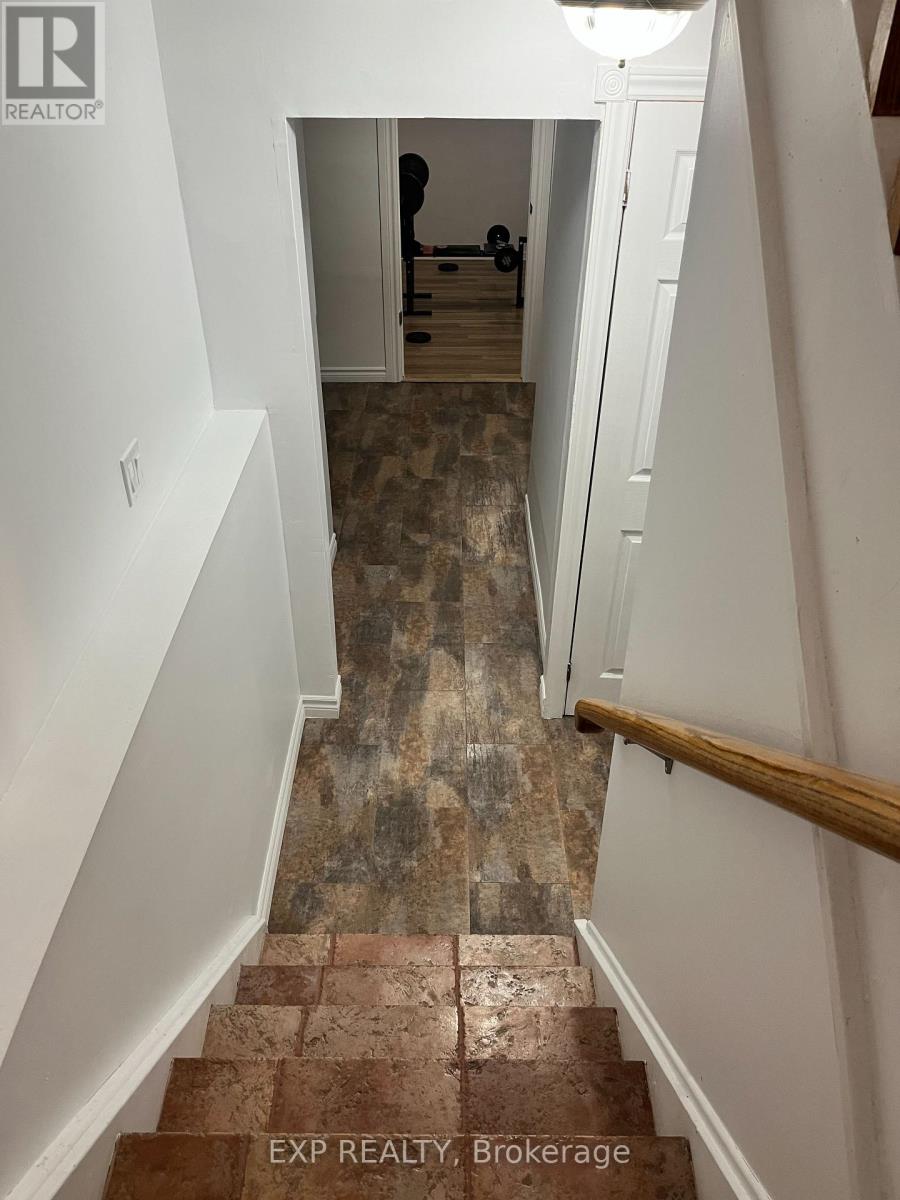 216 Colborne Street Ne, Bradford West Gwillimbury, Ontario  L3Z 2R5 - Photo 30 - N13002142