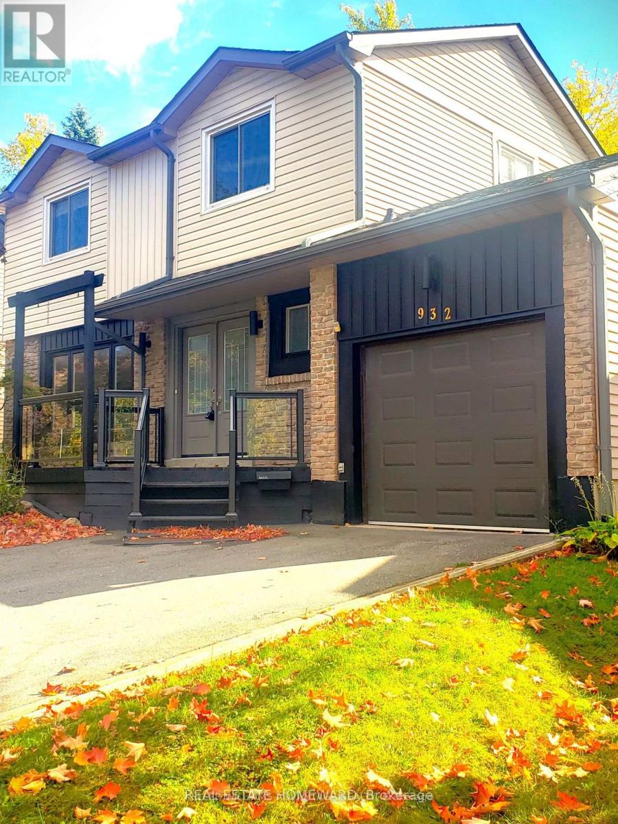 BEDROOM - 932 ELGIN STREET, Newmarket, Ontario