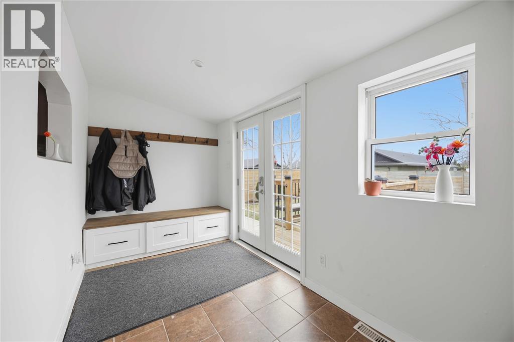 763 Claxton Avenue, Sarnia, Ontario  N7T 5L9 - Photo 14 - 26005354