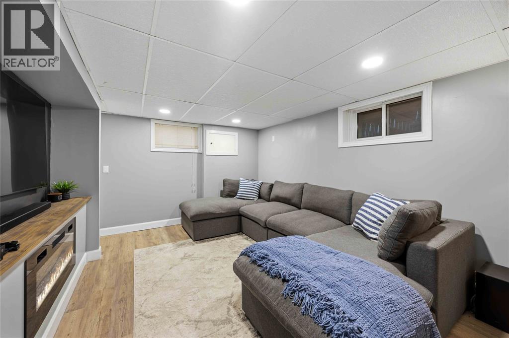 763 Claxton Avenue, Sarnia, Ontario  N7T 5L9 - Photo 29 - 26005354