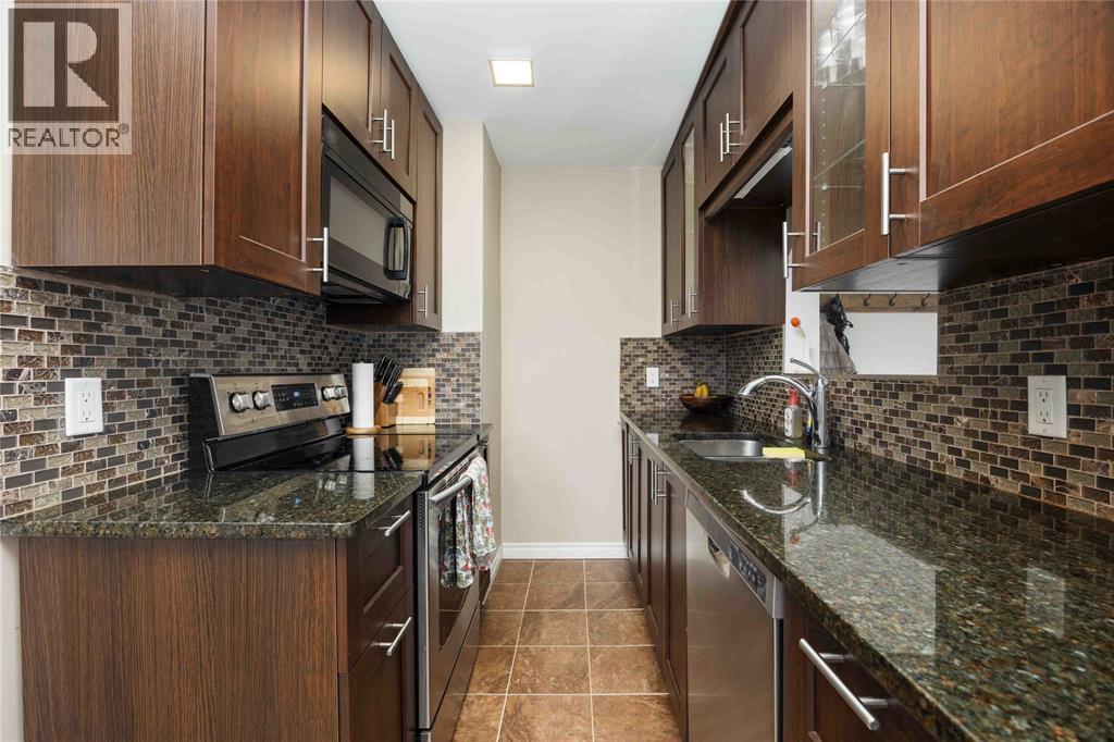 763 Claxton Avenue, Sarnia, Ontario  N7T 5L9 - Photo 8 - 26005354