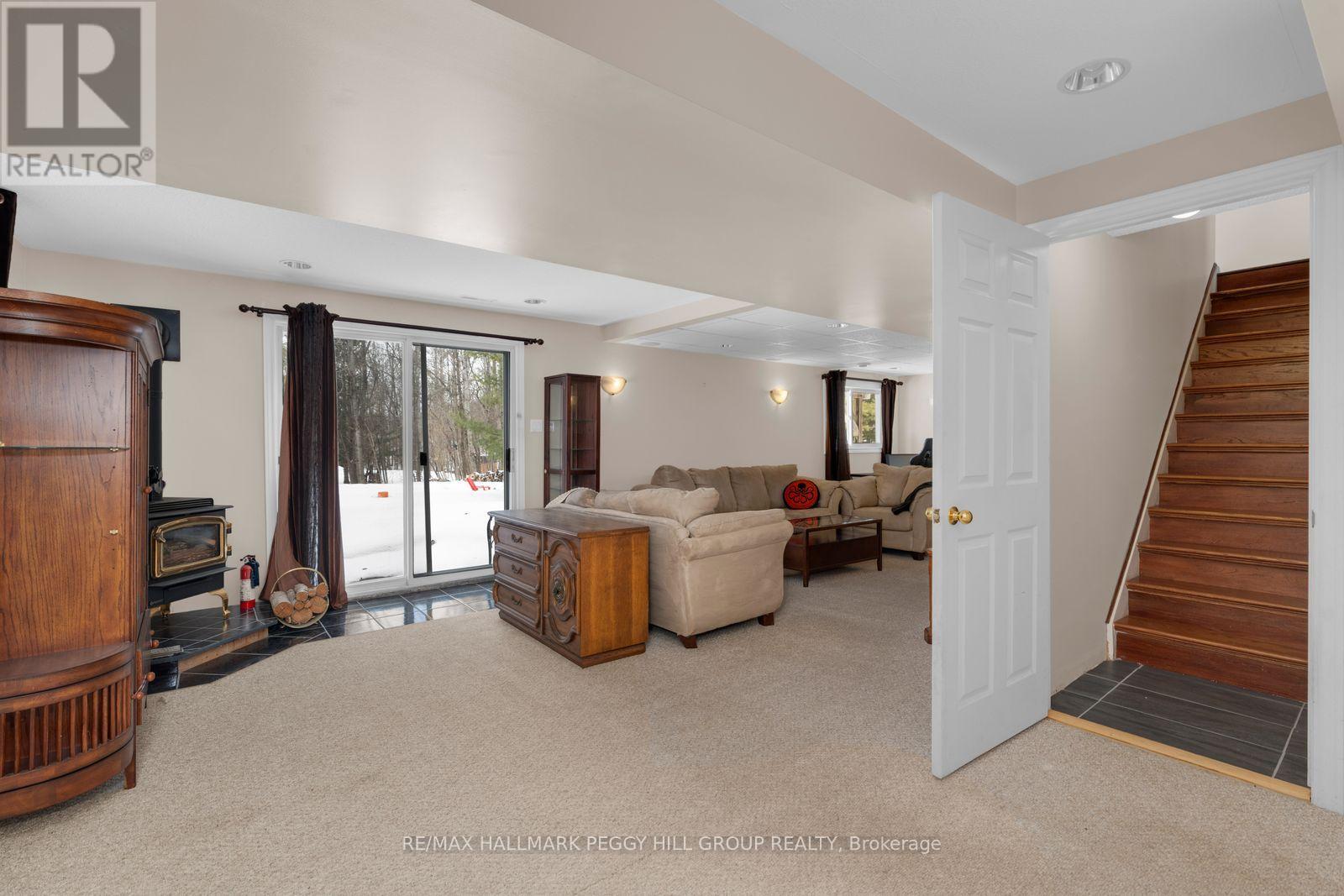 11 Hickory Lane, Oro-Medonte, Ontario  L0K 1E0 - Photo 12 - S13002130