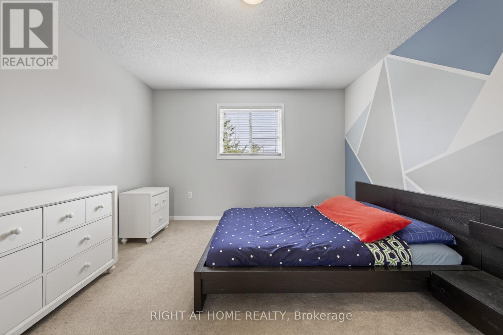 40 Arthur Avenue, Barrie (Grove East), Ontario  L4M 6H4 - Photo 10 - S13002262