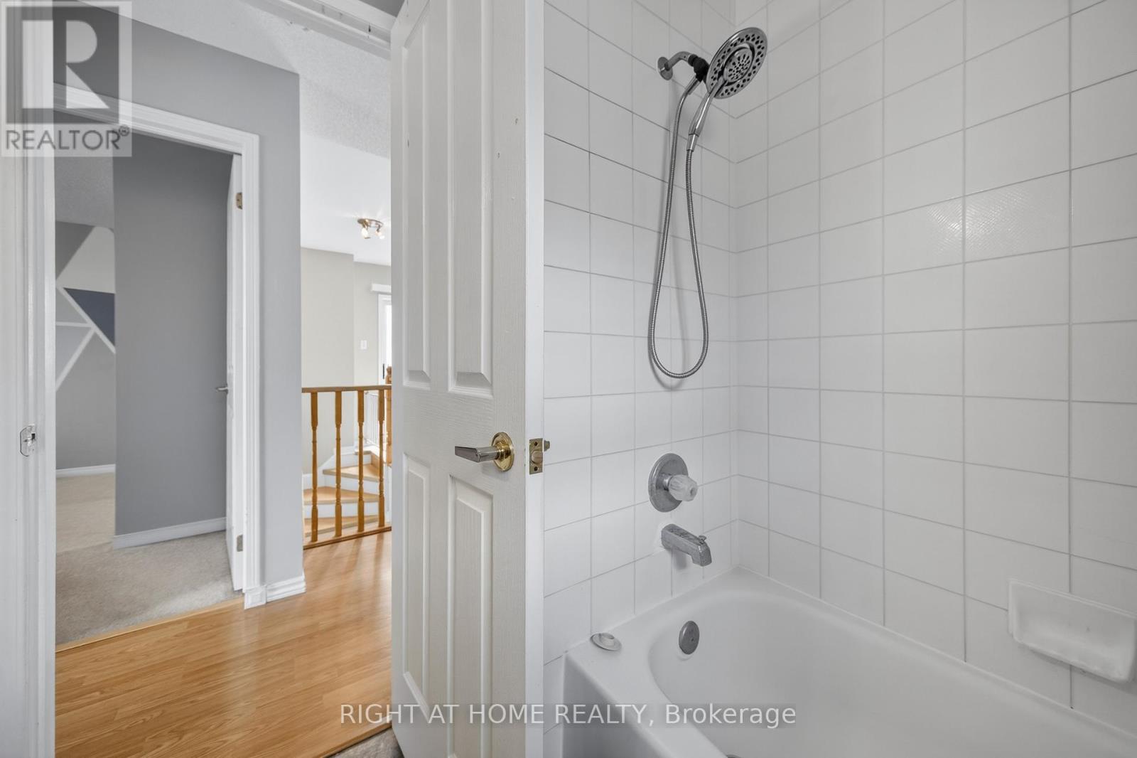 40 Arthur Avenue, Barrie (Grove East), Ontario  L4M 6H4 - Photo 12 - S13002262