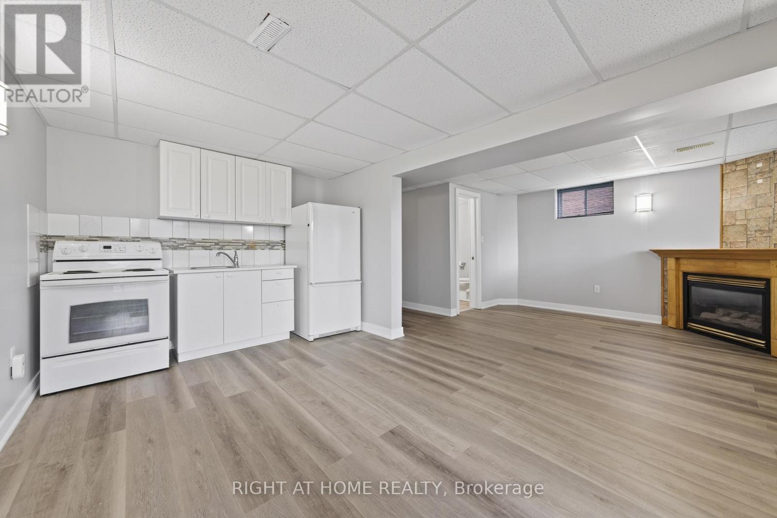 40 Arthur Avenue, Barrie (Grove East), Ontario  L4M 6H4 - Photo 18 - S13002262