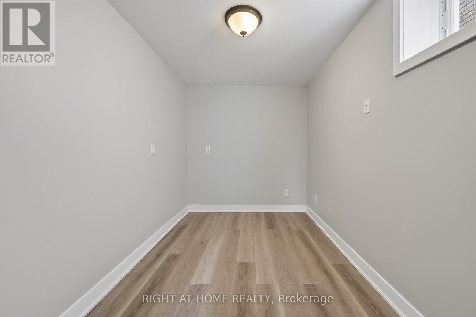 40 Arthur Avenue, Barrie (Grove East), Ontario  L4M 6H4 - Photo 24 - S13002262