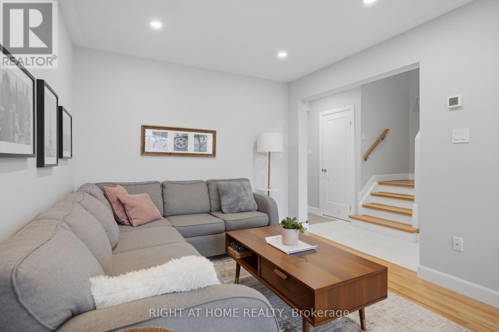 22 Sunset Place, Barrie, Ontario  L4N 0T7 - Photo 13 - S13002282