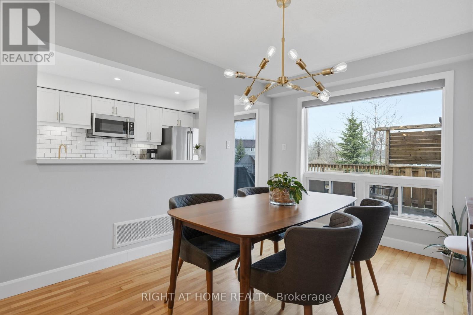 22 Sunset Place, Barrie, Ontario  L4N 0T7 - Photo 16 - S13002282