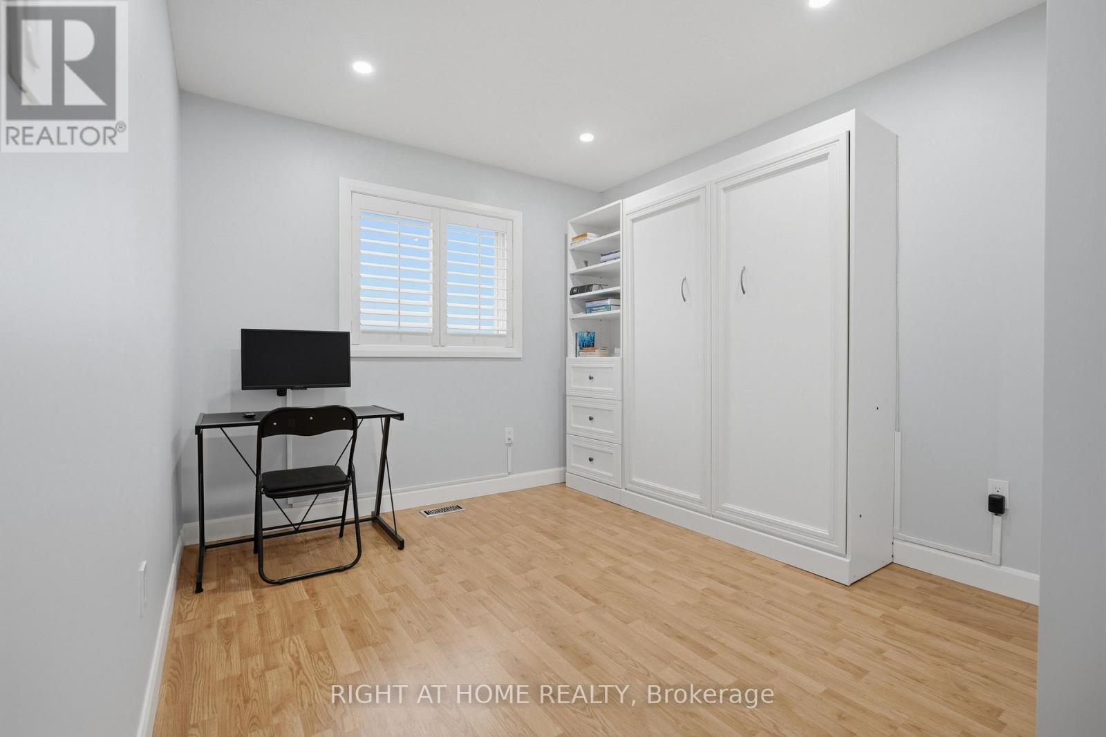 22 Sunset Place, Barrie, Ontario  L4N 0T7 - Photo 35 - S13002282