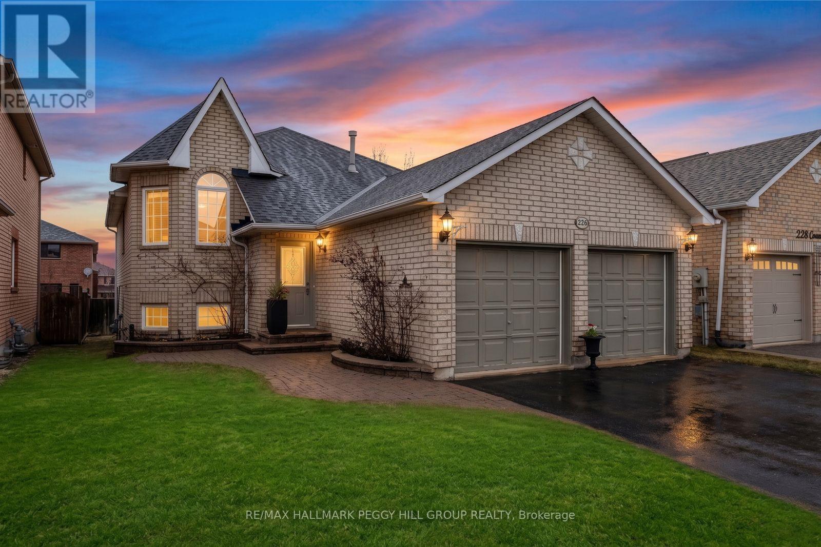 226 Country Lane, Barrie (Painswick South), Ontario  L4N 0W1 - Photo 1 - S13002306