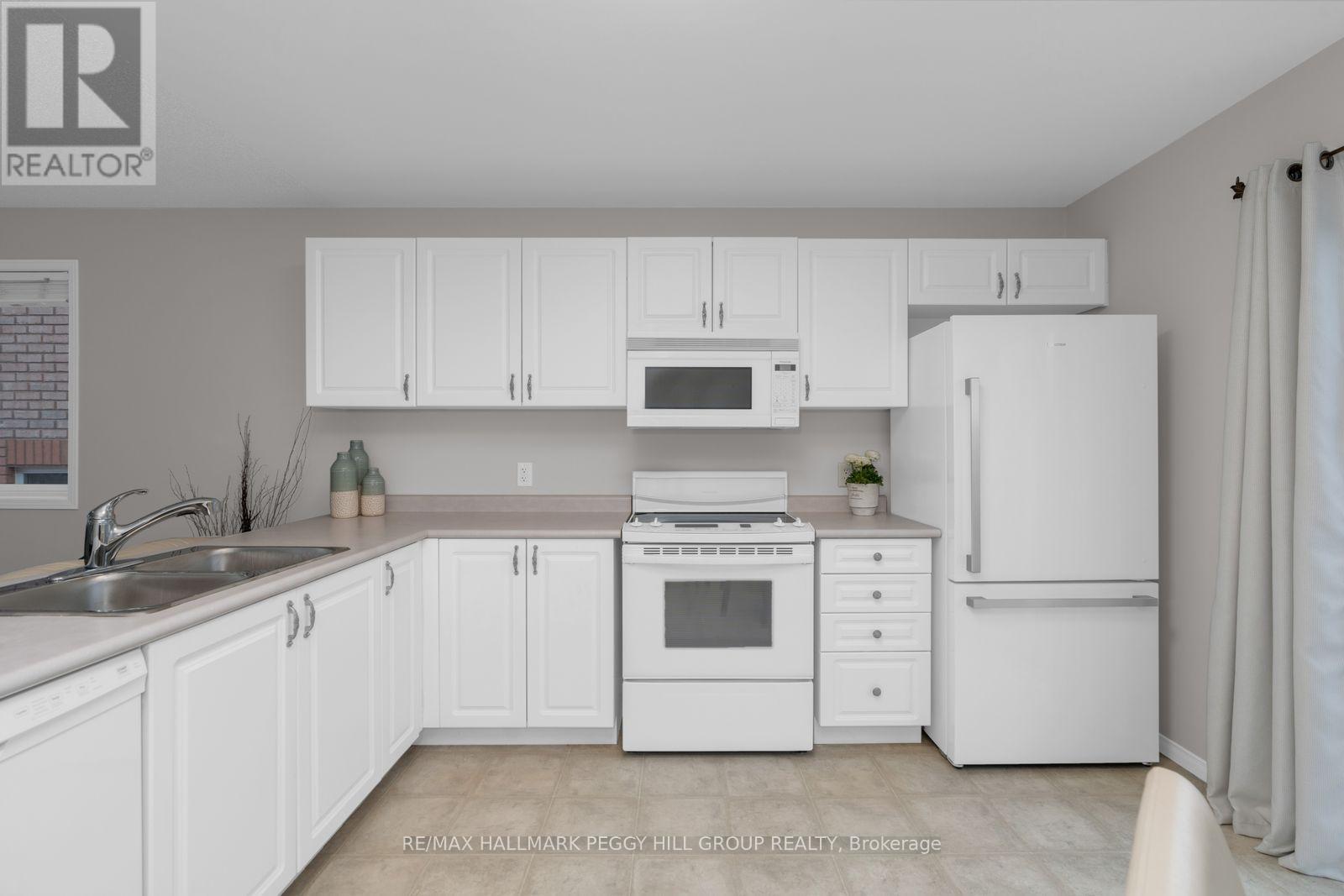 226 Country Lane, Barrie (Painswick South), Ontario  L4N 0W1 - Photo 3 - S13002306