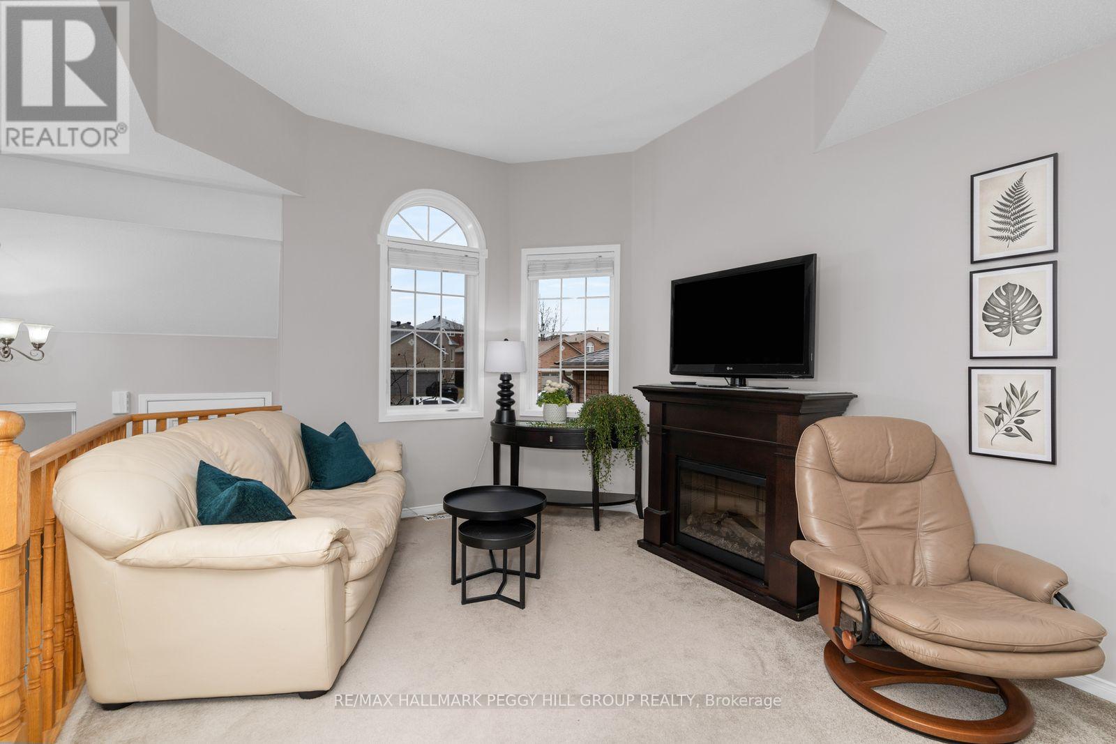 226 Country Lane, Barrie (Painswick South), Ontario  L4N 0W1 - Photo 5 - S13002306