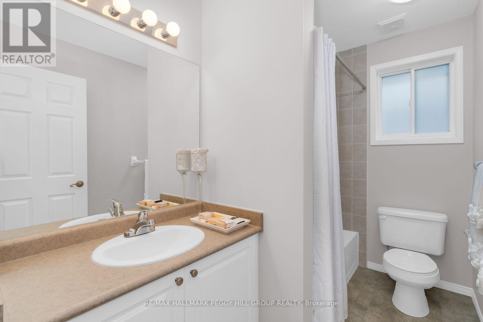 226 Country Lane, Barrie (Painswick South), Ontario  L4N 0W1 - Photo 9 - S13002306