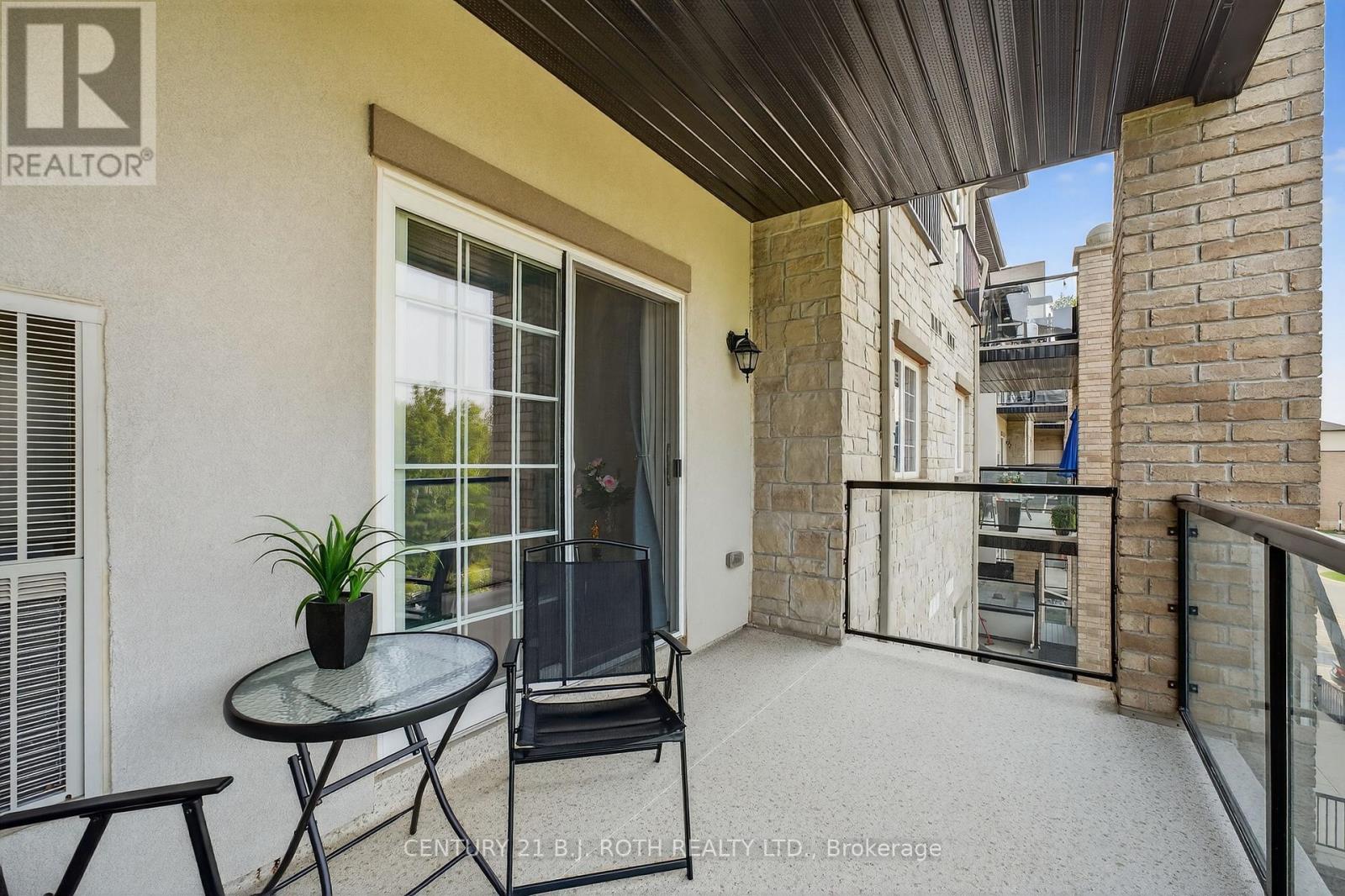 303 - 40 Ferndale Drive S, Barrie, Ontario  L4N 2L3 - Photo 12 - S13002370